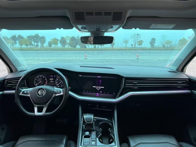 盐城20年大众途锐7