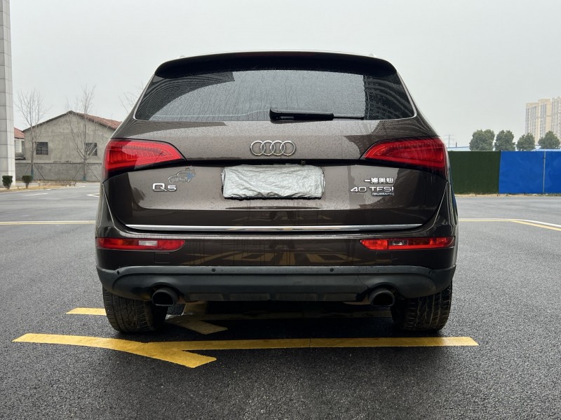 岳阳16年奥迪Q57