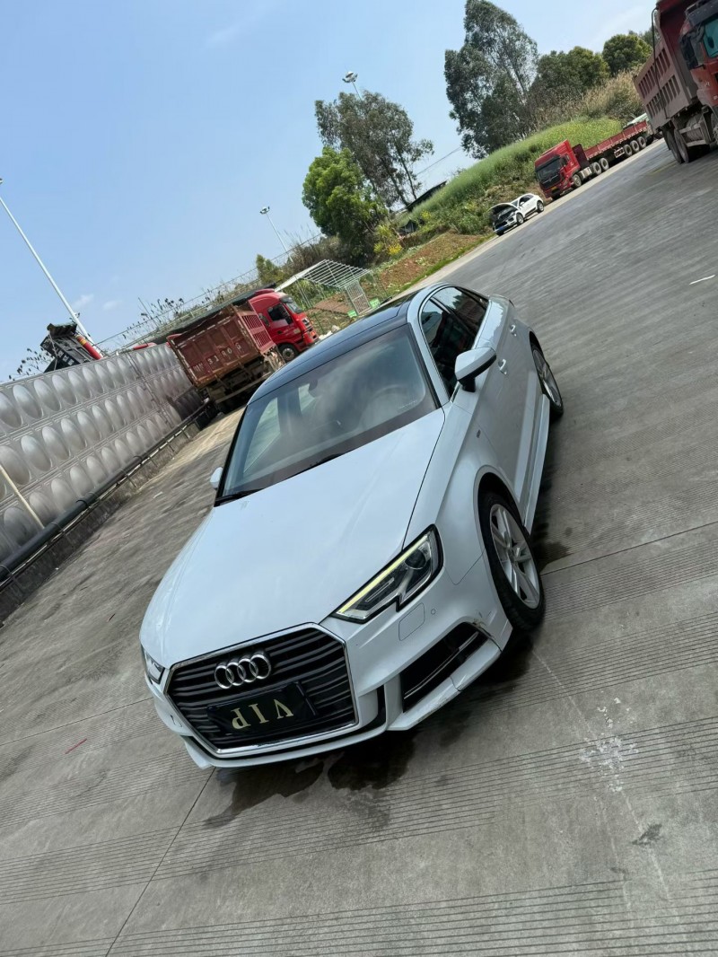 乐山18年奥迪A32