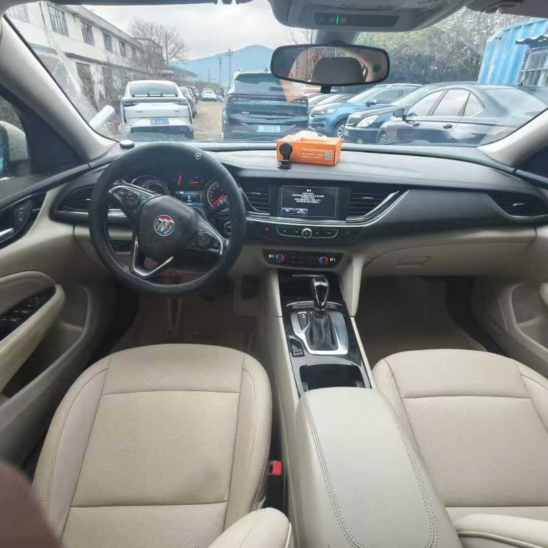 宁波18年别克君威5