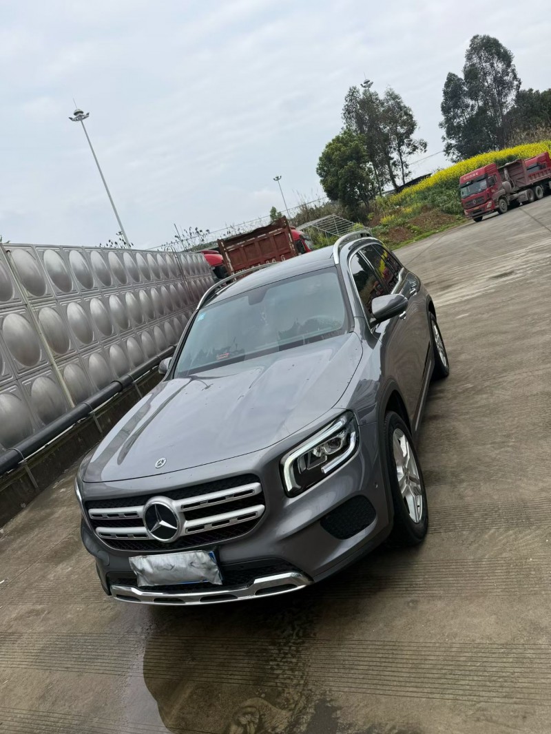 乐山20年奔驰GLB2