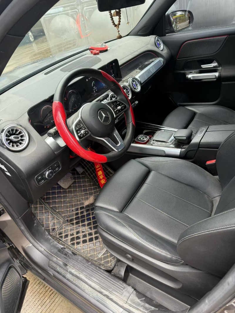 乐山20年奔驰GLB3