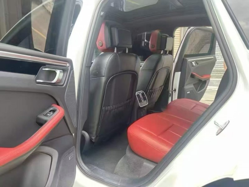 武汉20年保时捷Macan4