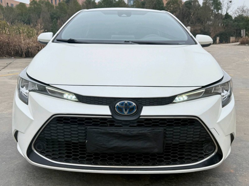 长沙20年丰田雷凌1