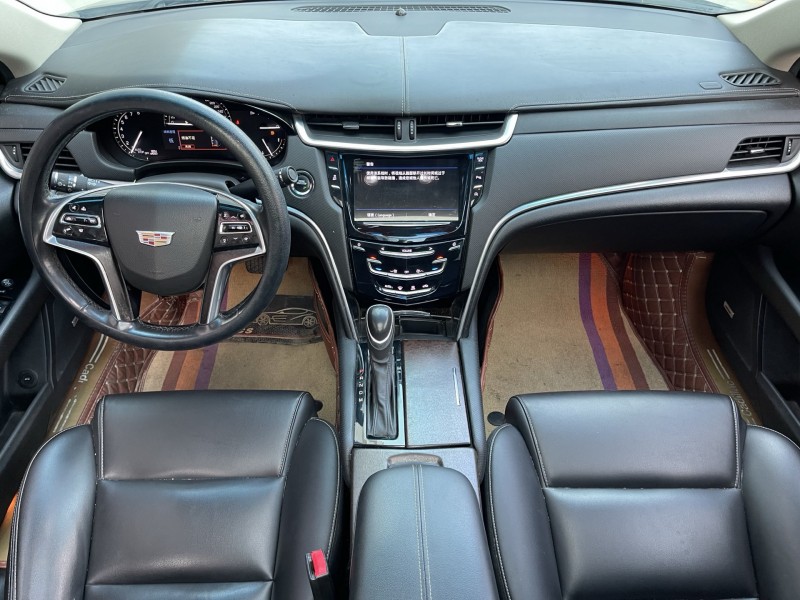 济宁19年凯迪拉克XTS6