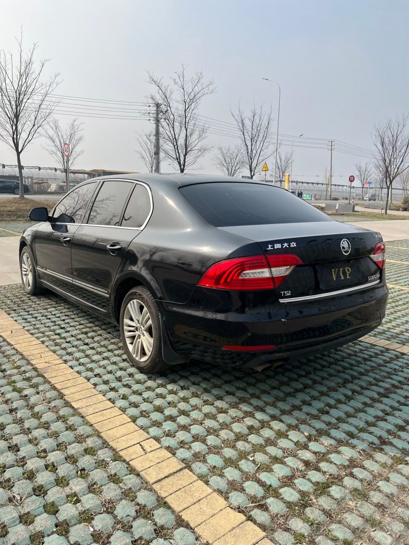 宿遷14年斯柯達昊銳5