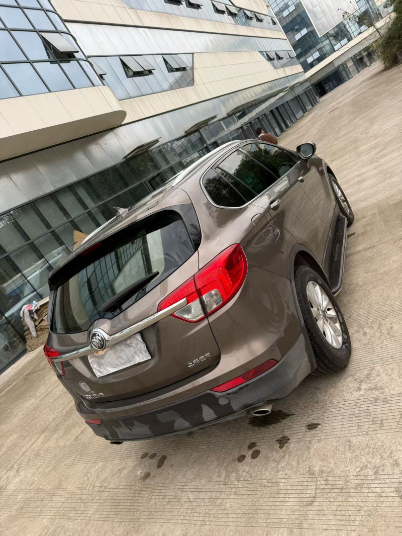 乐山16年别克昂科威6