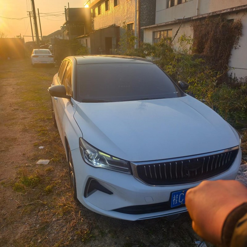 宁波24年吉利帝豪1