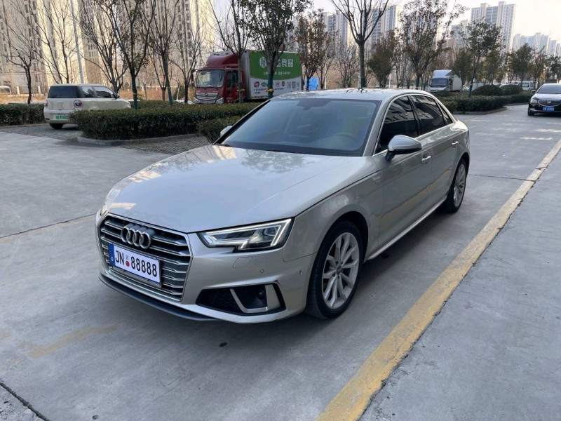 烟台19年奥迪A4L2