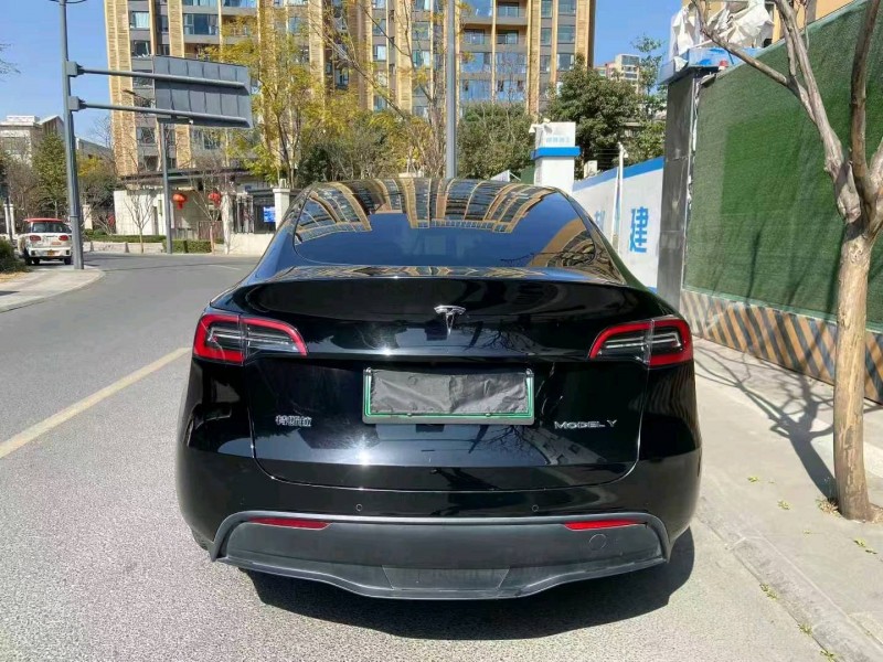成都22年特斯拉MODEL Y9