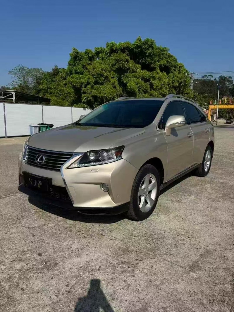 广州12年雷克萨斯RX2