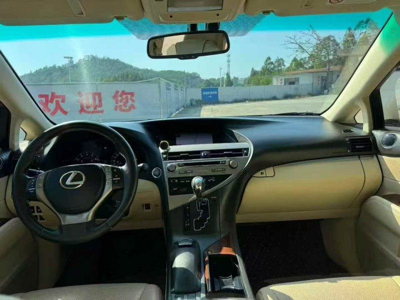 广州12年雷克萨斯RX6