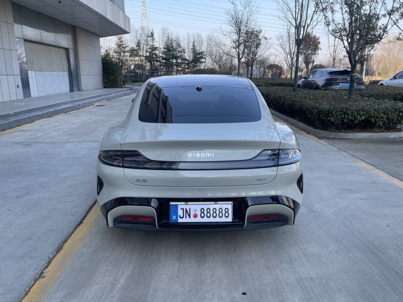 济宁24年小米SU76