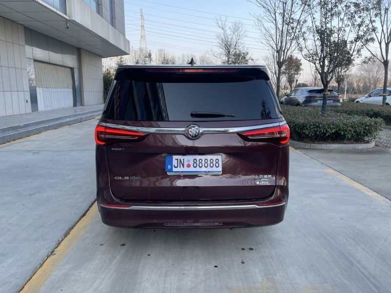 濟寧22年別克GL86