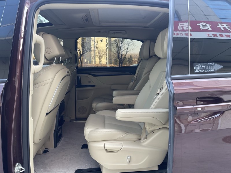 濟寧22年別克GL87