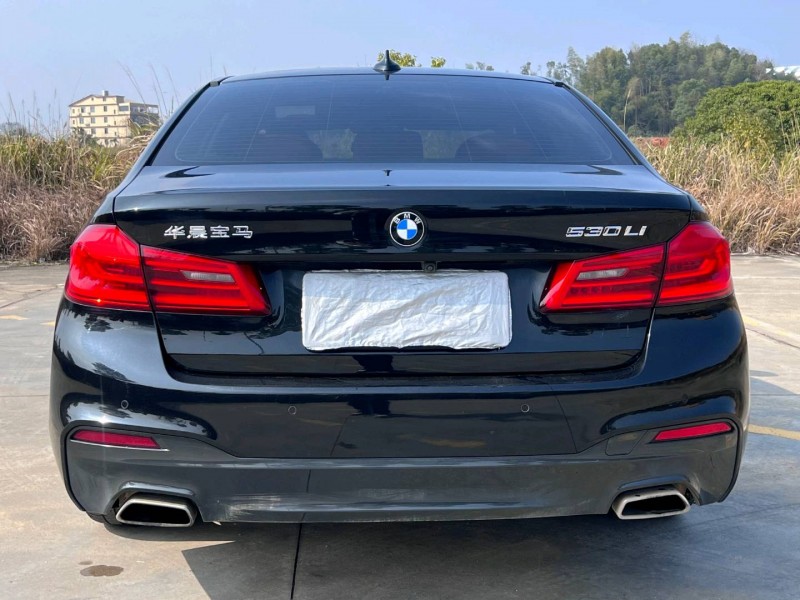 长沙19年宝马5系8