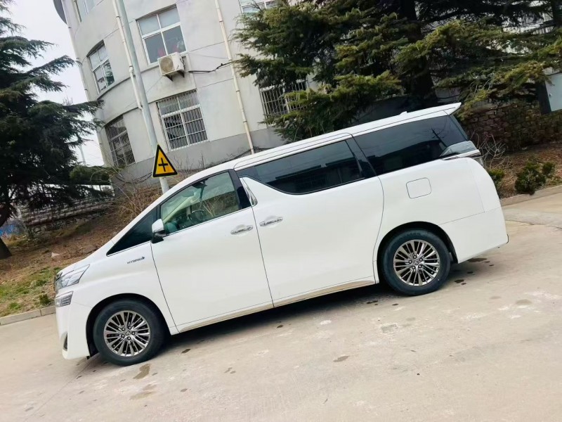 烟台21年丰田威尔法3