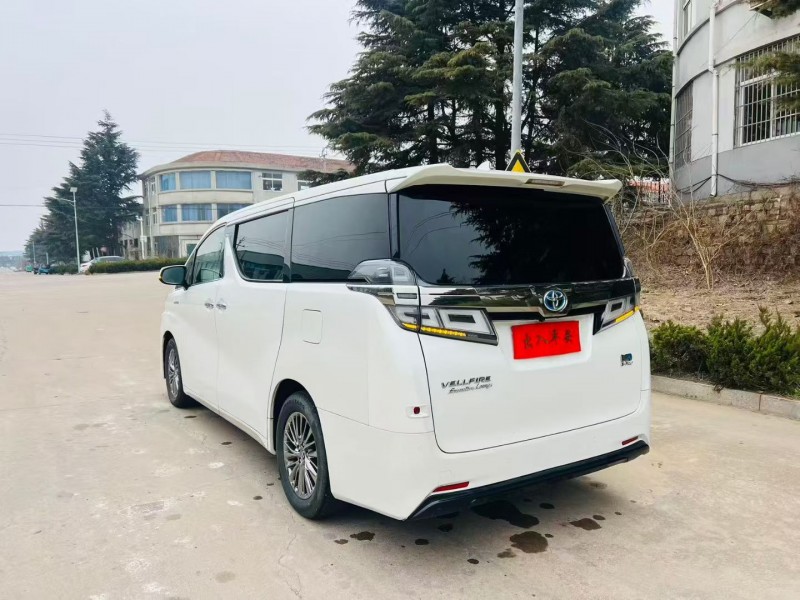 烟台21年丰田威尔法8