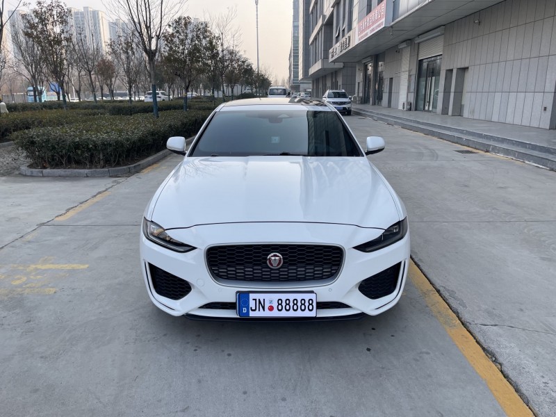 济宁23年捷豹XEL1