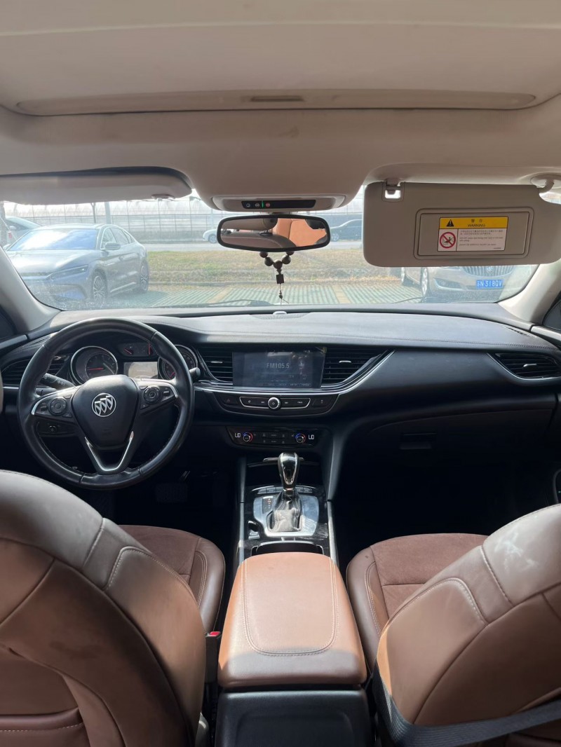 宿迁20年别克君威5