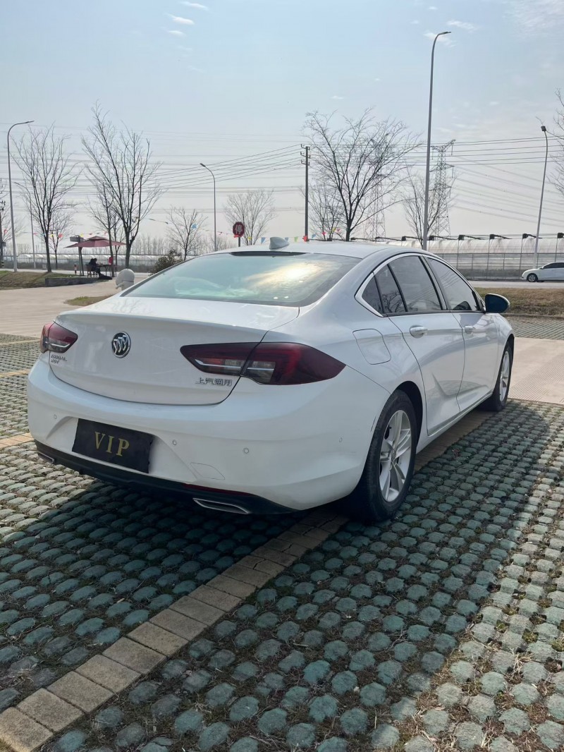 宿迁20年别克君威7