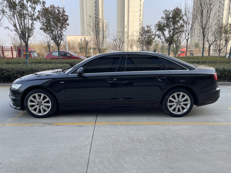 济宁18年奥迪A6L8