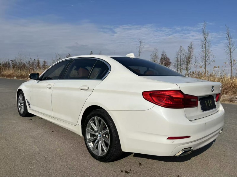 盐城18年宝马5系9