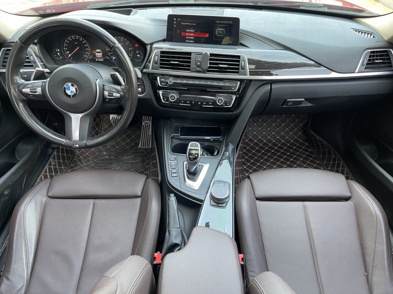 济宁18年宝马3系5