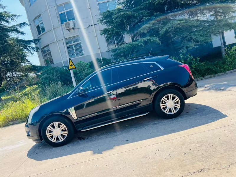 烟台13年凯迪拉克SRX3