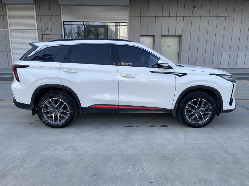 济宁24年长安汽车CS753