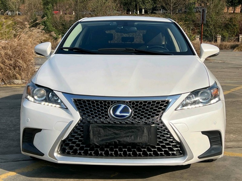 长沙18年雷克萨斯CT1