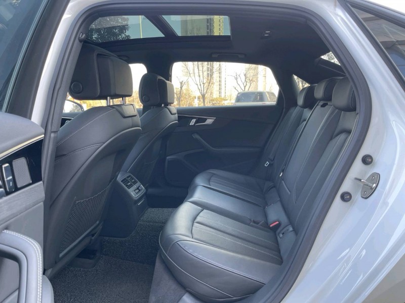 济宁24年奥迪A4L6