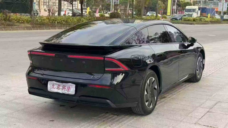 汕头25年小鹏汽车m038