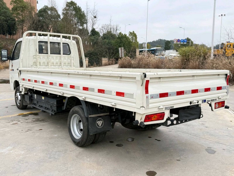 長沙25年福田祥菱7