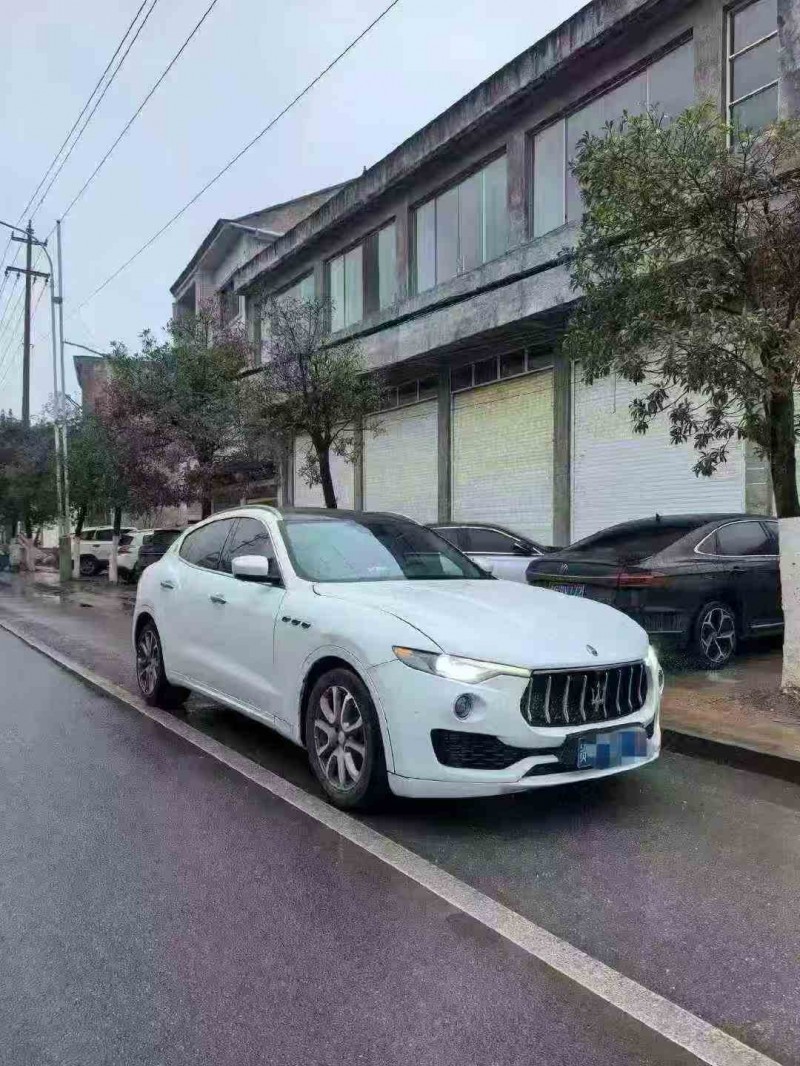 遵义18年玛莎拉蒂Levante3