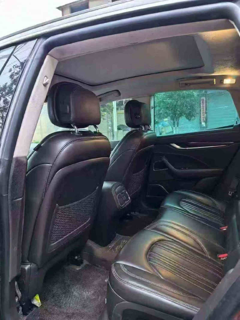 遵义18年玛莎拉蒂Levante4