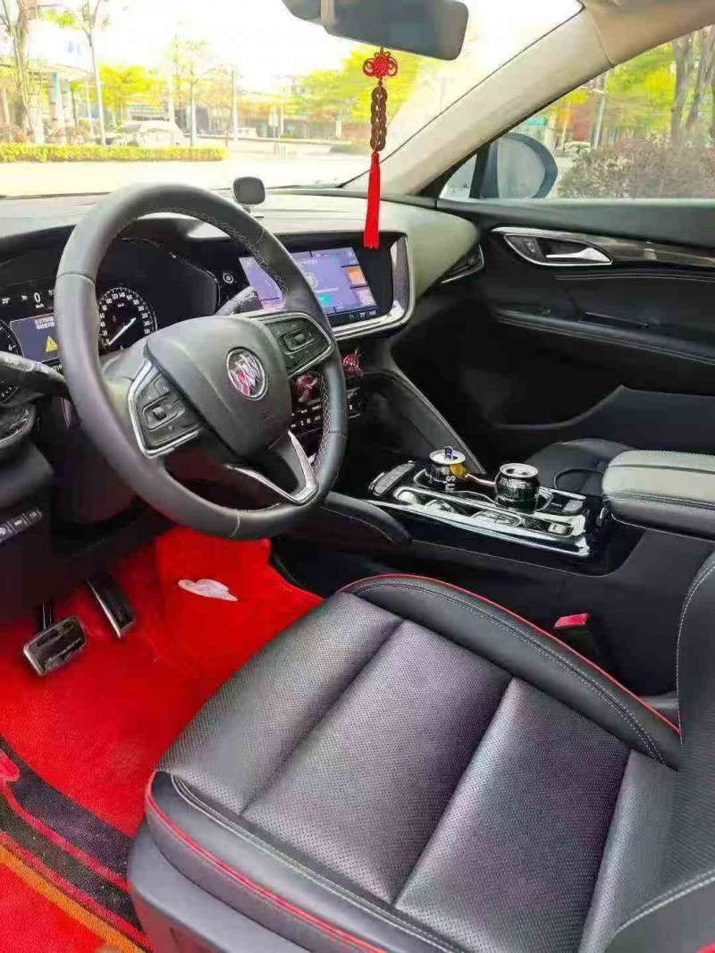 汕头22年别克昂科威4