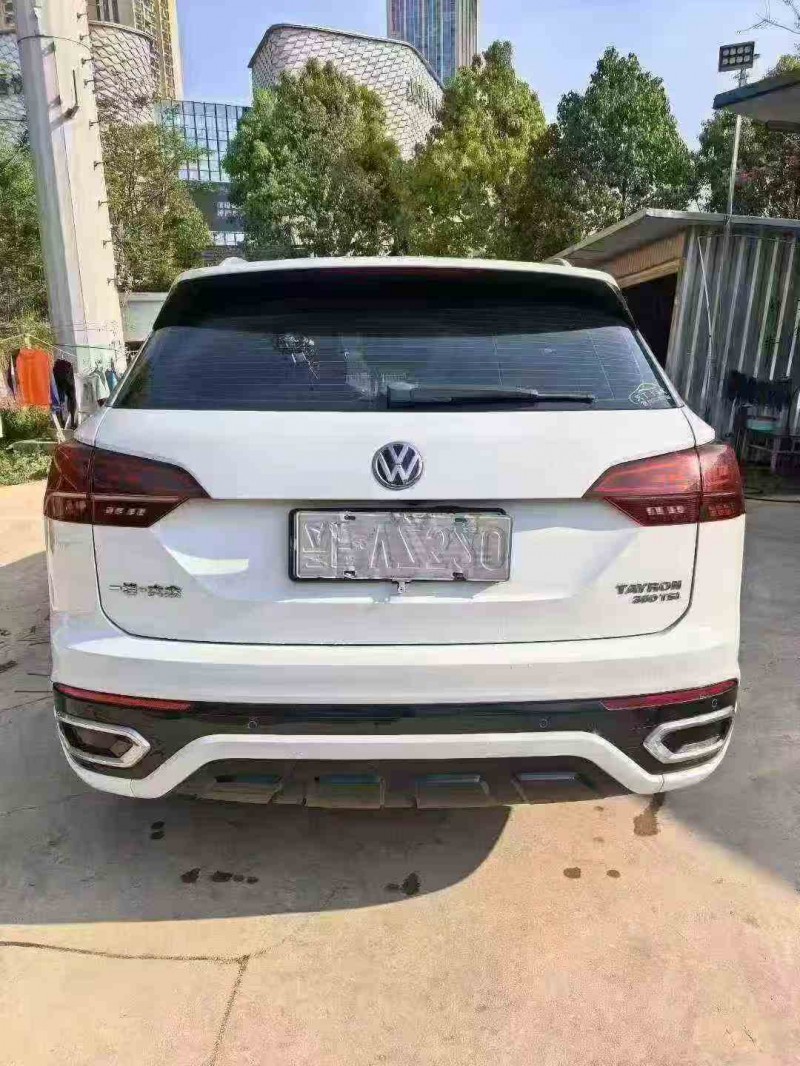 保山20年大众探岳9