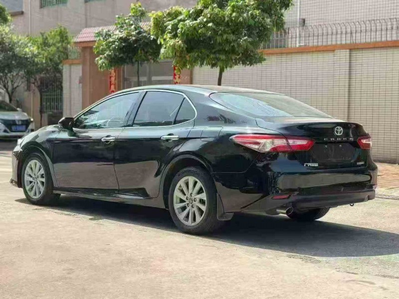 湛江23年豐田凱美瑞8