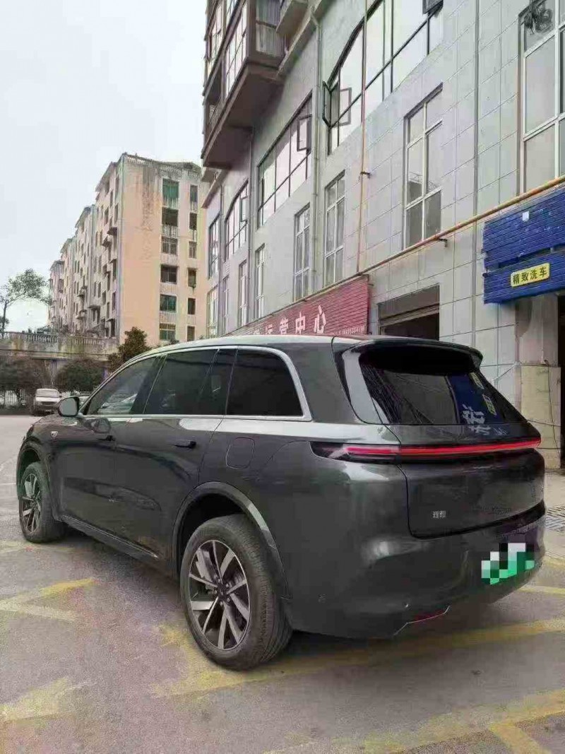 銅仁23年理想L87