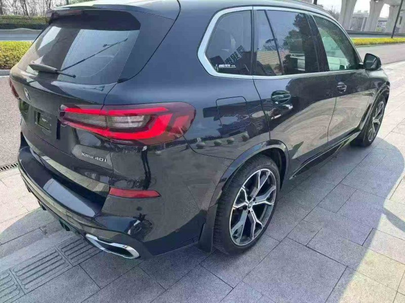 金華21年寶馬X56