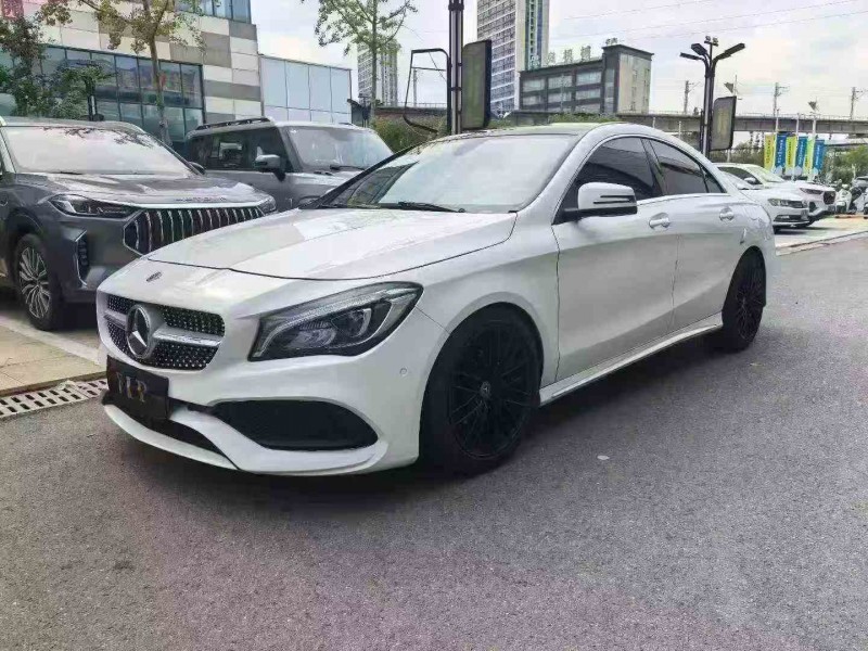 荆州18年奔驰CLA2