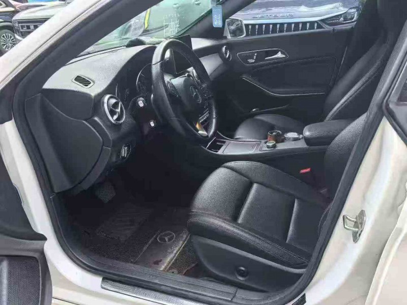 荆州18年奔驰CLA4