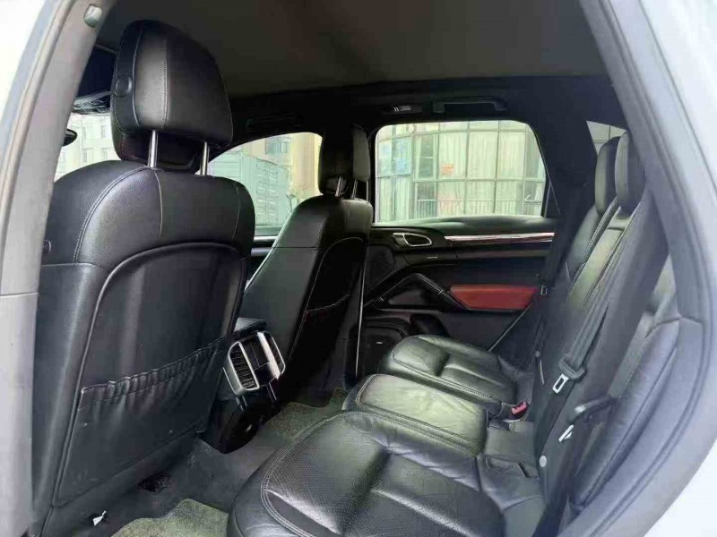 湖州15年保時捷卡宴4