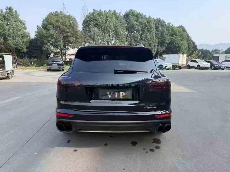 湖州15年保時捷卡宴9