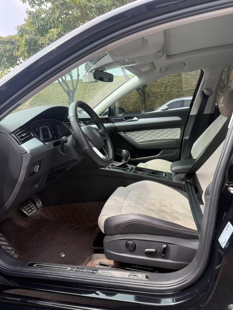 重庆23年大众迈腾5