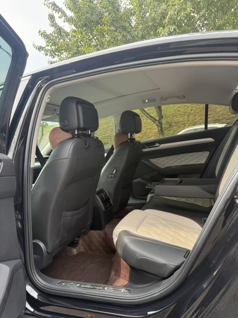 重庆23年大众迈腾7