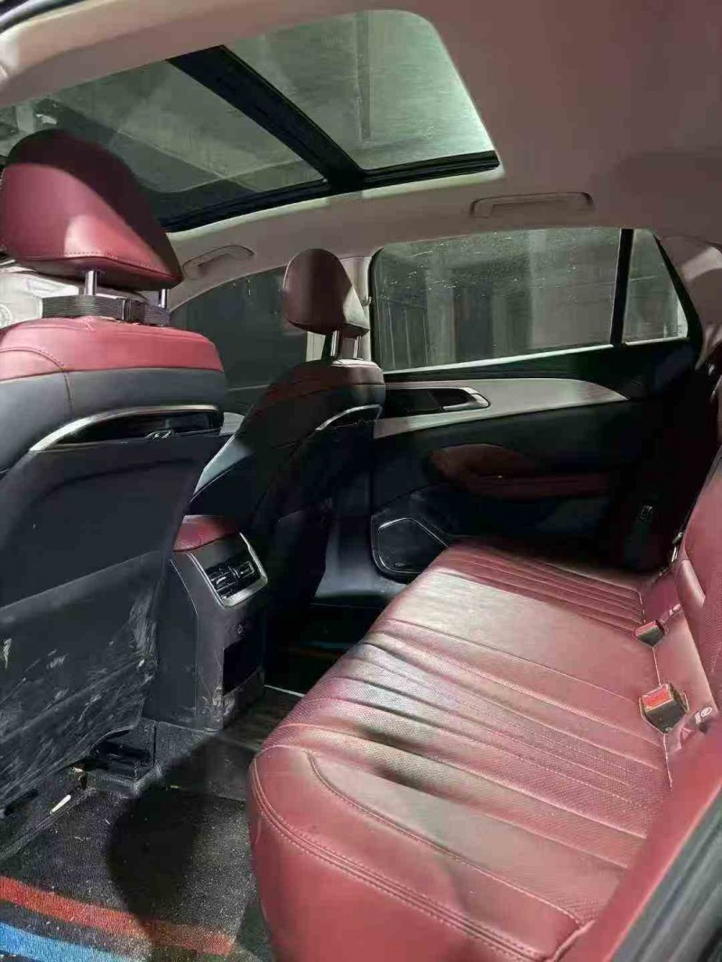 安顺25年红旗H55