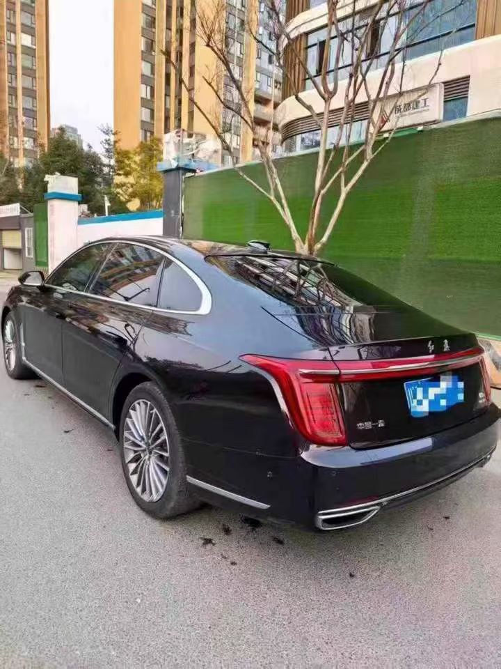 成都22年红旗H97