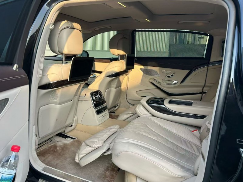 徐州18年奔馳邁巴赫S級4